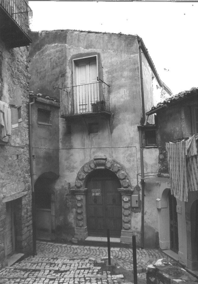 Casa Beradis-Notaro (casa, bifamiliare) - Castelmauro (CB) 