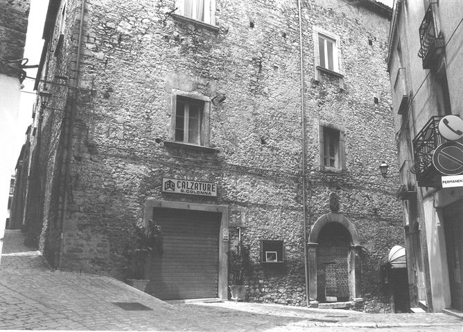 Palazzo Iovine-De Notaris (palazzo, ducale, plurifamiliare) - Castelmauro (CB) 