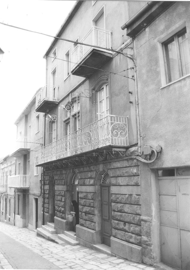 Casa Bucci-Tufilli (casa, a schiera, bifamiliare) - Castelmauro (CB) 