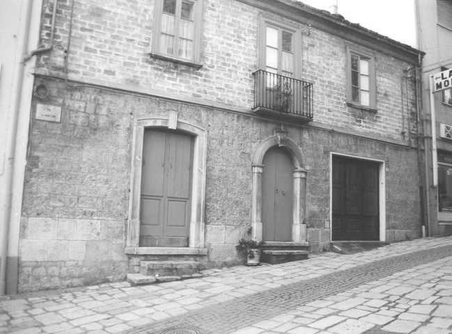 Casa Lalli-Iavicoli (casa, a schiera, plurifamiliare) - Castelmauro (CB) 