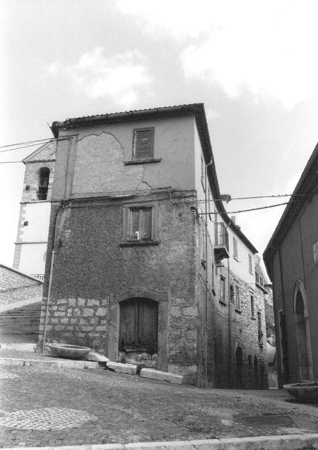 Casa Notaro-Vergato (casa, in linea, bifamiliare) - Pietrabbondante (IS) 
