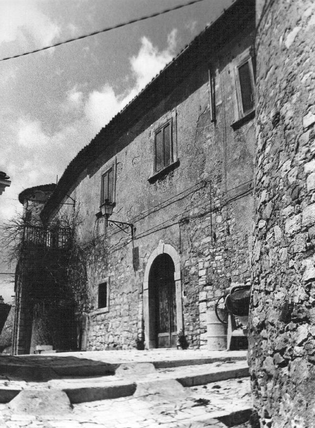 Castello Ciamarra (palazzo, fortificato) - Torella del Sannio (CB) 