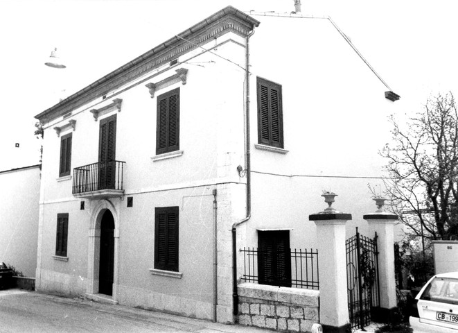 Palazzo Sardella (palazzo, gentilizio) - Castropignano (CB) 