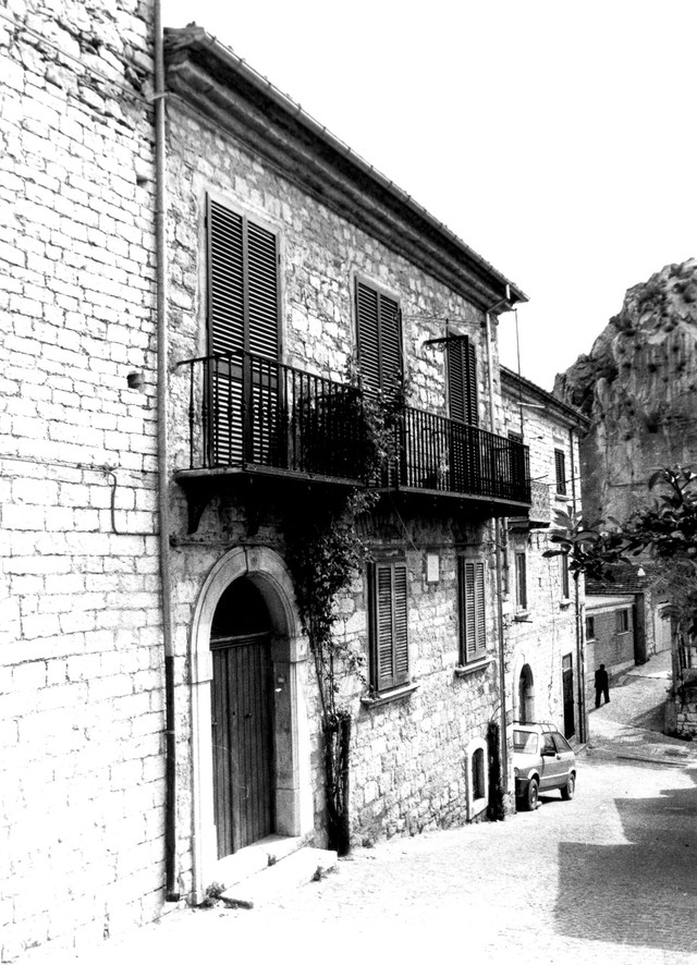 casa del Melograno (casa, a schiera) - Castropignano (CB) 