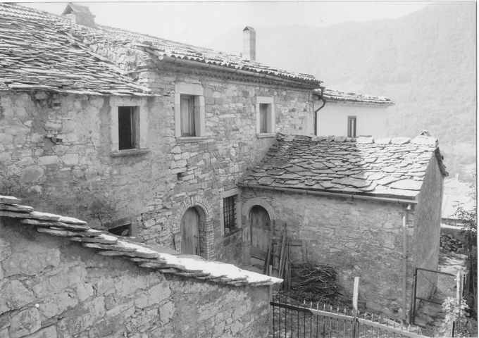 Case Romano (complesso di edifici, plurifamiliare, a corte) - Castelpizzuto (IS) 