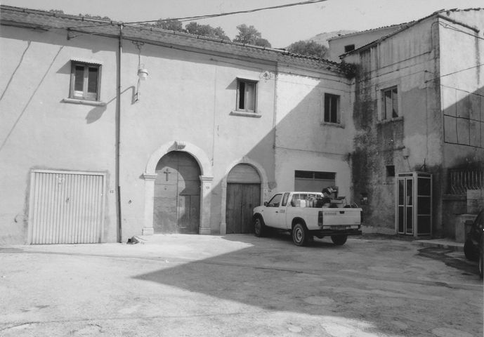 Palazzo Napoletano-Romano (palazzo, gentilizio, bifamiliare) - Castelpizzuto (IS) 