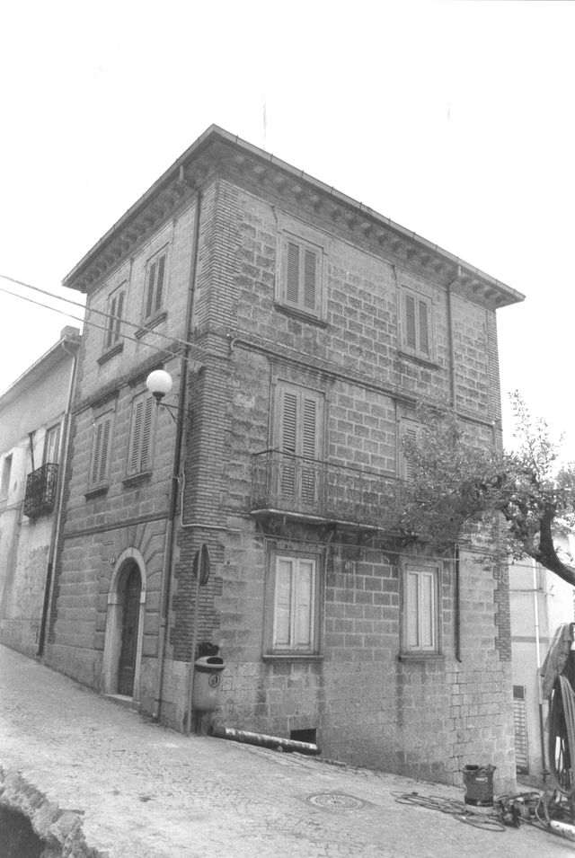 Casa De Paola-Tanno (casa, a torre, monofamiliare) - San Biase (CB) 