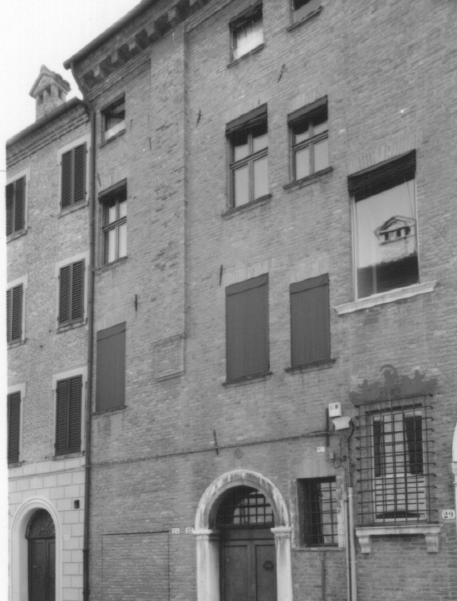 casa, privata - Ferrara (FE)  (XV)