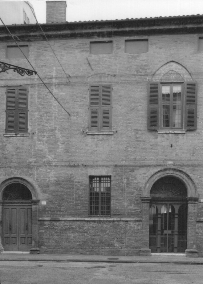 casa, privata - Ferrara (FE)  (XV)