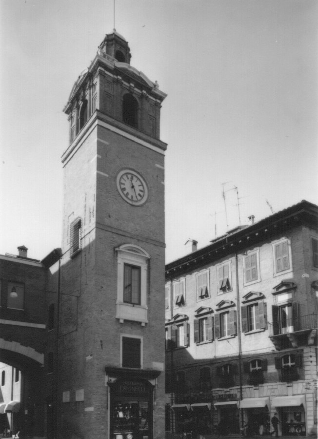 Torre dell'orologio (torre, pubblica) - Ferrara (FE)  (XIII)