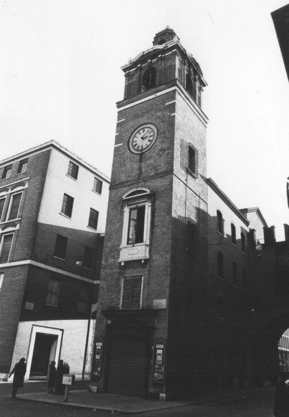 Torre dell'orologio (torre, pubblica) - Ferrara (FE) 