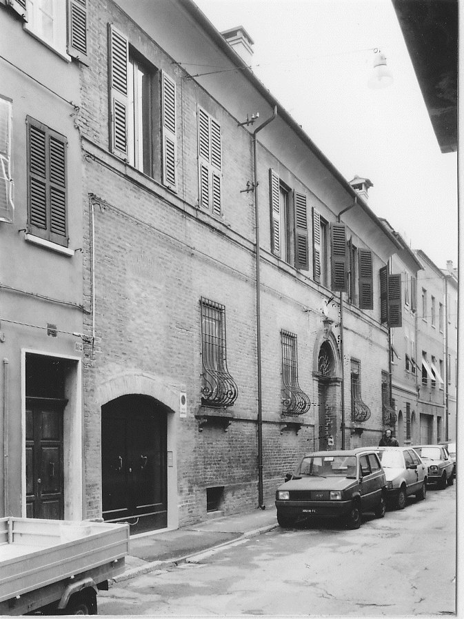 palazzina, monofamilliare - Ferrara (FE)  (XVI, inizio)