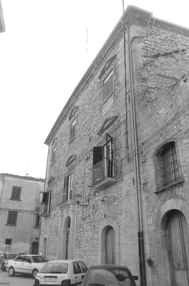 Convitto Santa Chiara ed Ex-Lanificio Nucciarone (convento, monastico) - Trivento (CB) 