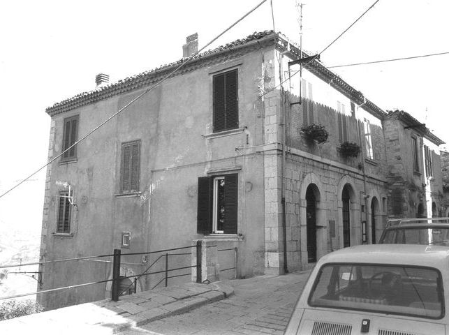 Casa Meo-Scarano-De Carlo (casa, a schiera, plurifamiliare) - Trivento (CB) 