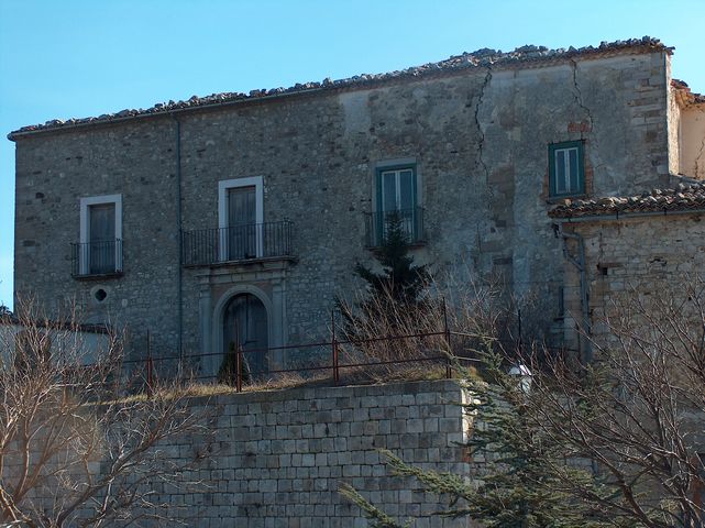 Palazzo Vitiello-Colaneri (palazzo, baronale, plurifamiliare) - Trivento (CB) 