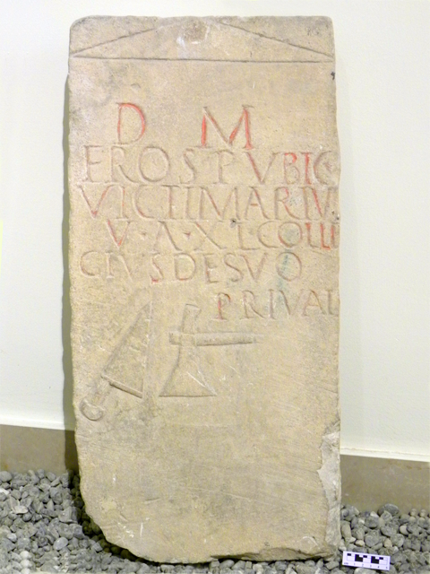 lastra - Produzione "apula" (età romana imperiale)