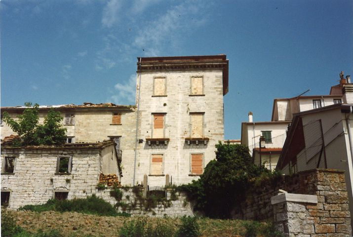 palazzo, plurifamiliare - Capracotta (IS) 