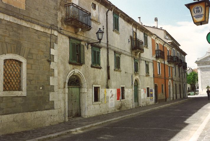 palazzo, plurifamiliare - Capracotta (IS) 