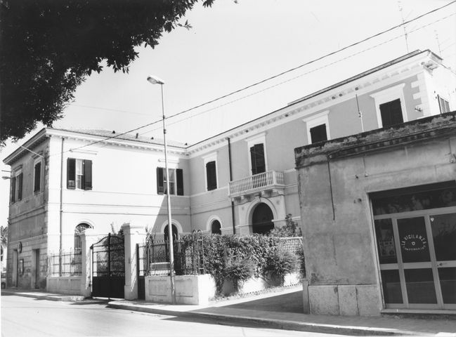 Palazzo Norante (palazzo, nobiliare, bifamiliare) - Campomarino (CB) 