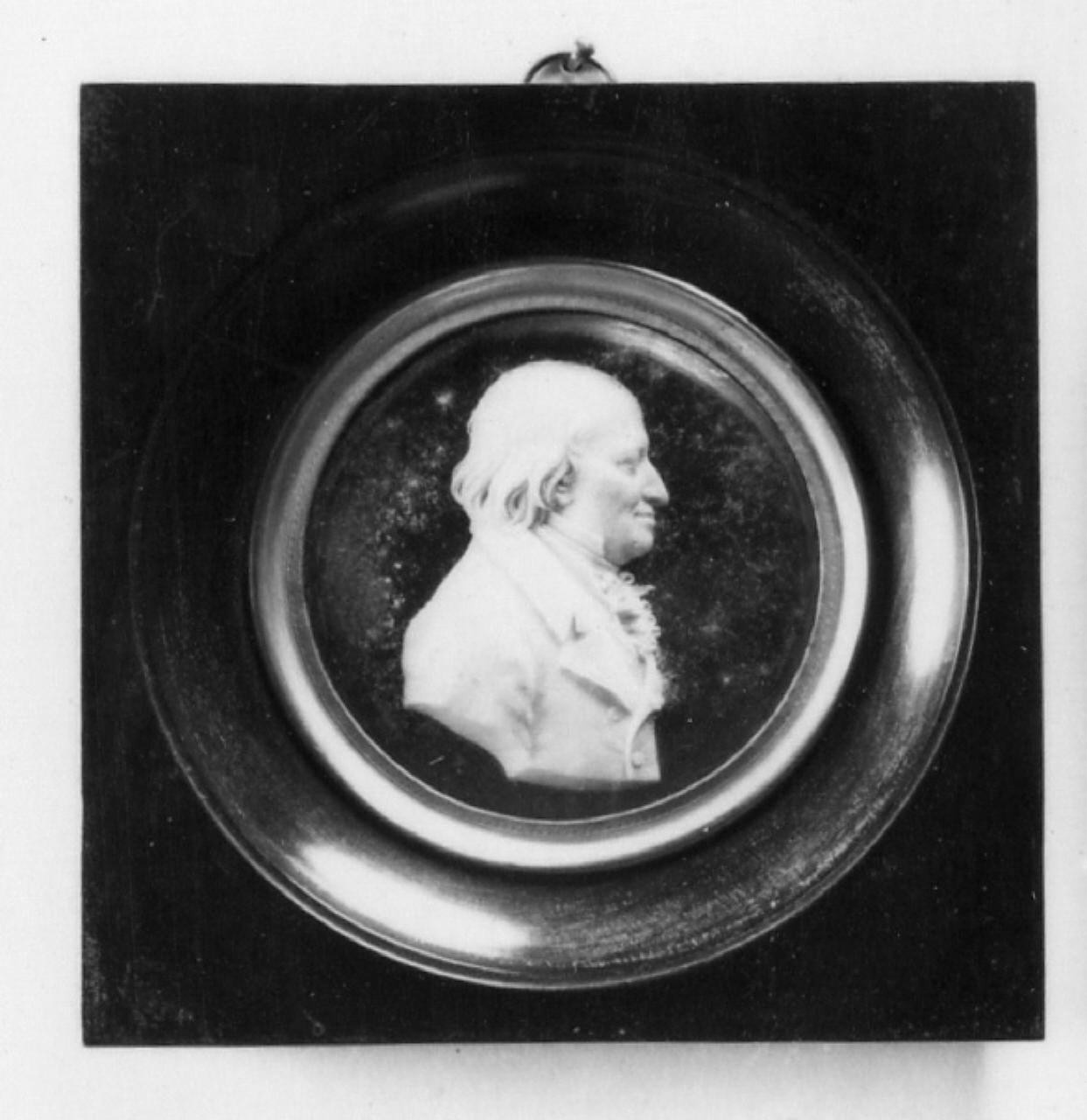 Ritratto del Barone Schubart, ritratto d'uomo (rilievo) di Santarelli Giovanni Antonio (sec. XIX)