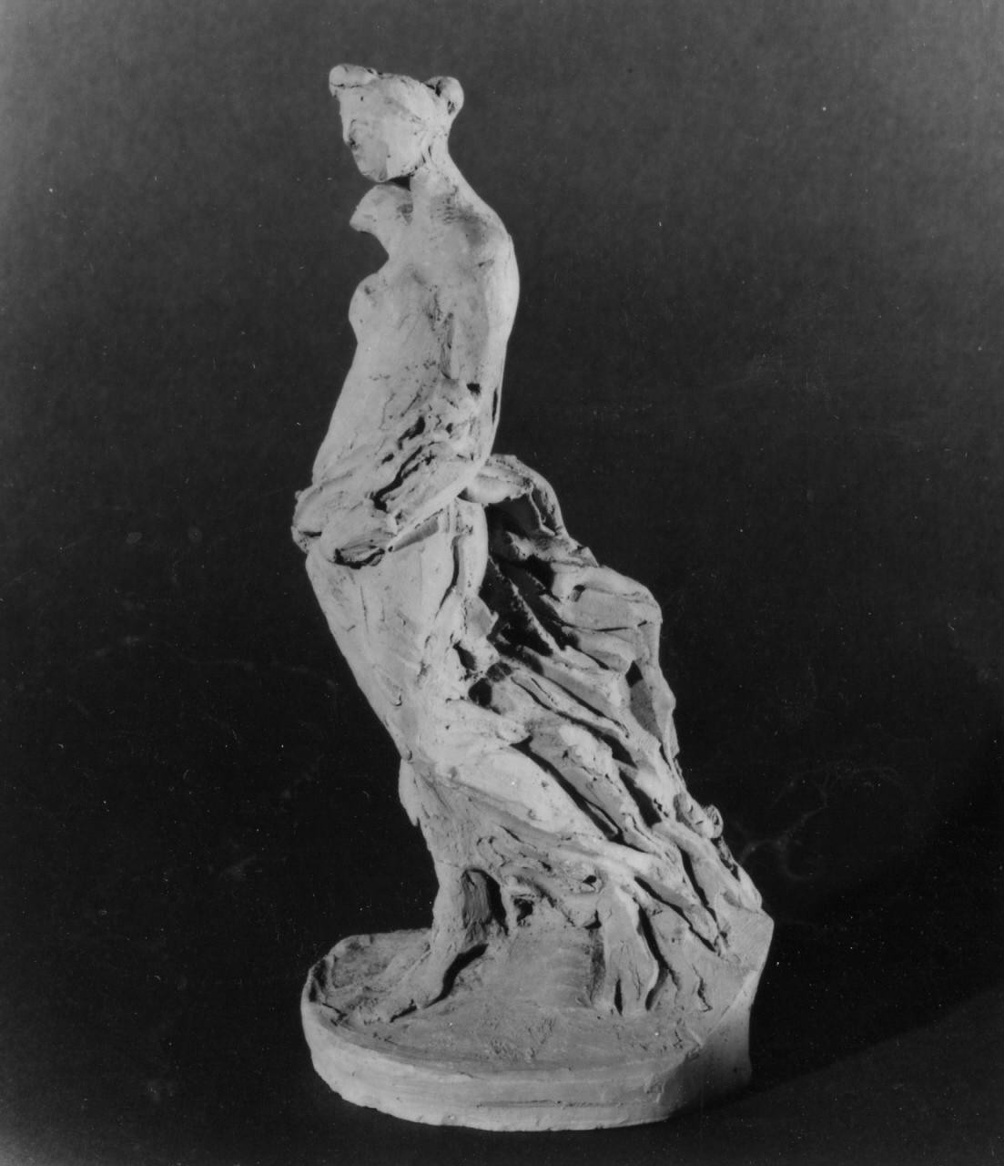 figura femminile in piedi (scultura) di Fedi Pio (sec. XIX)