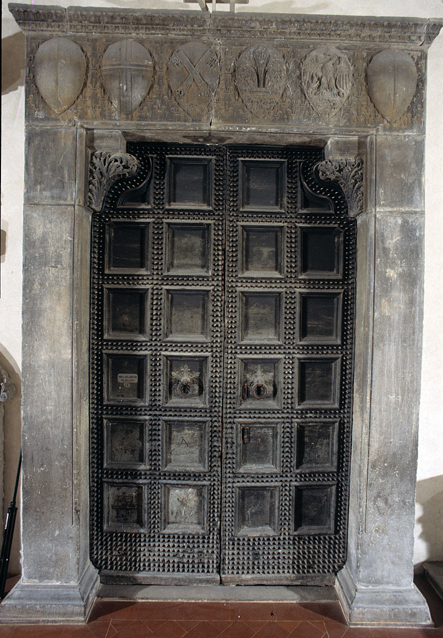 portale di Andrea di Onofrio (primo quarto sec. XV)