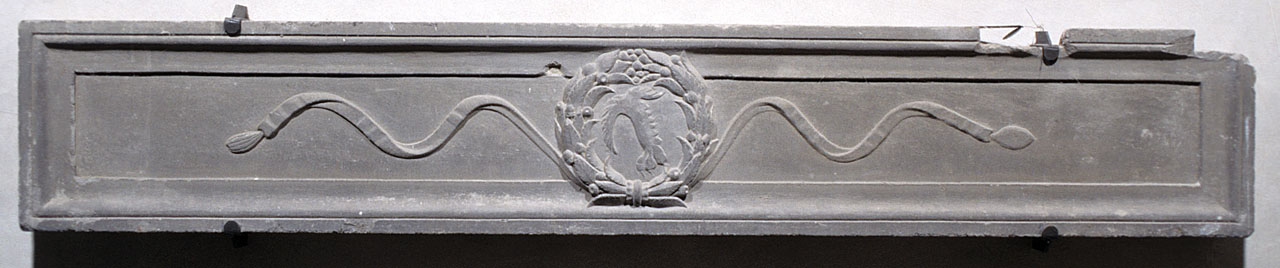 architrave di caminetto - bottega fiorentina (sec. XV)