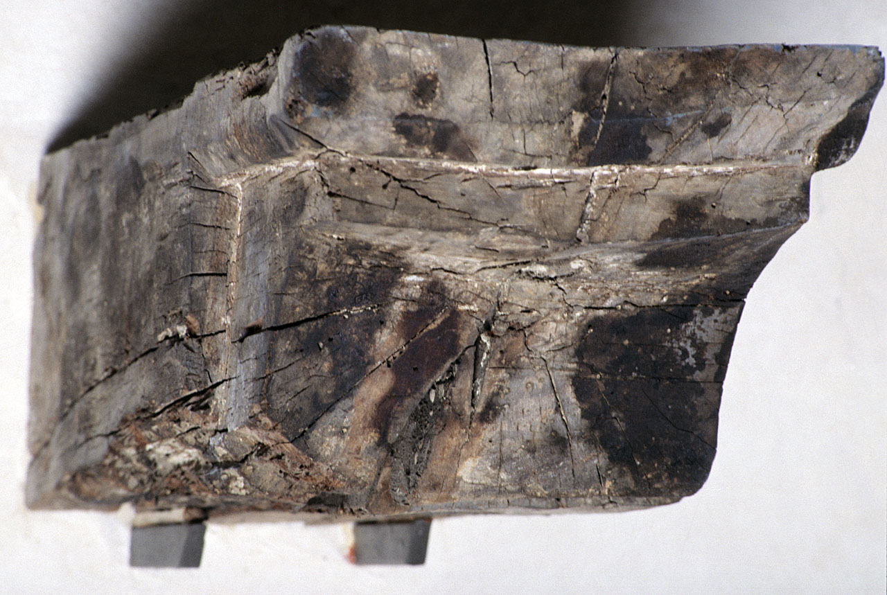 mensola architettonica - bottega fiorentina (fine/ inizio secc. XIV/ XV)