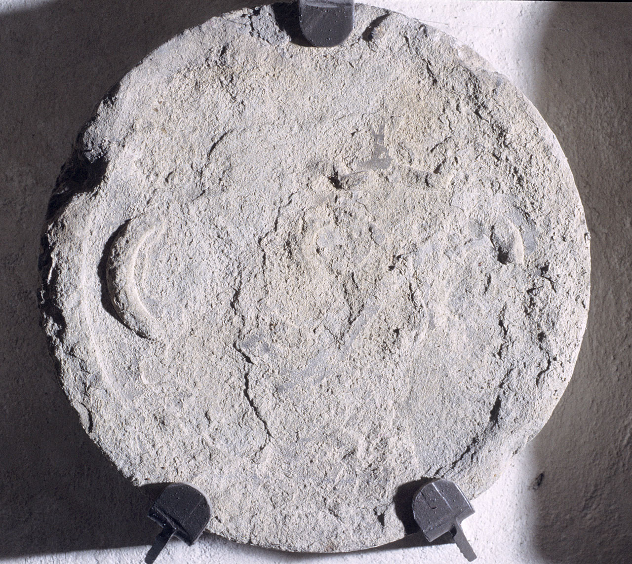 insegna della Compagnia di Orsanmichele (rilievo) - bottega fiorentina (sec. XV)