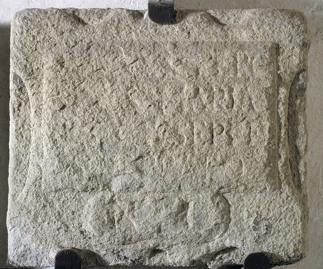 insegna del monastero di S. Maria e S. Giuseppe sul Prato (lapide) - bottega fiorentina (sec. XVIII)