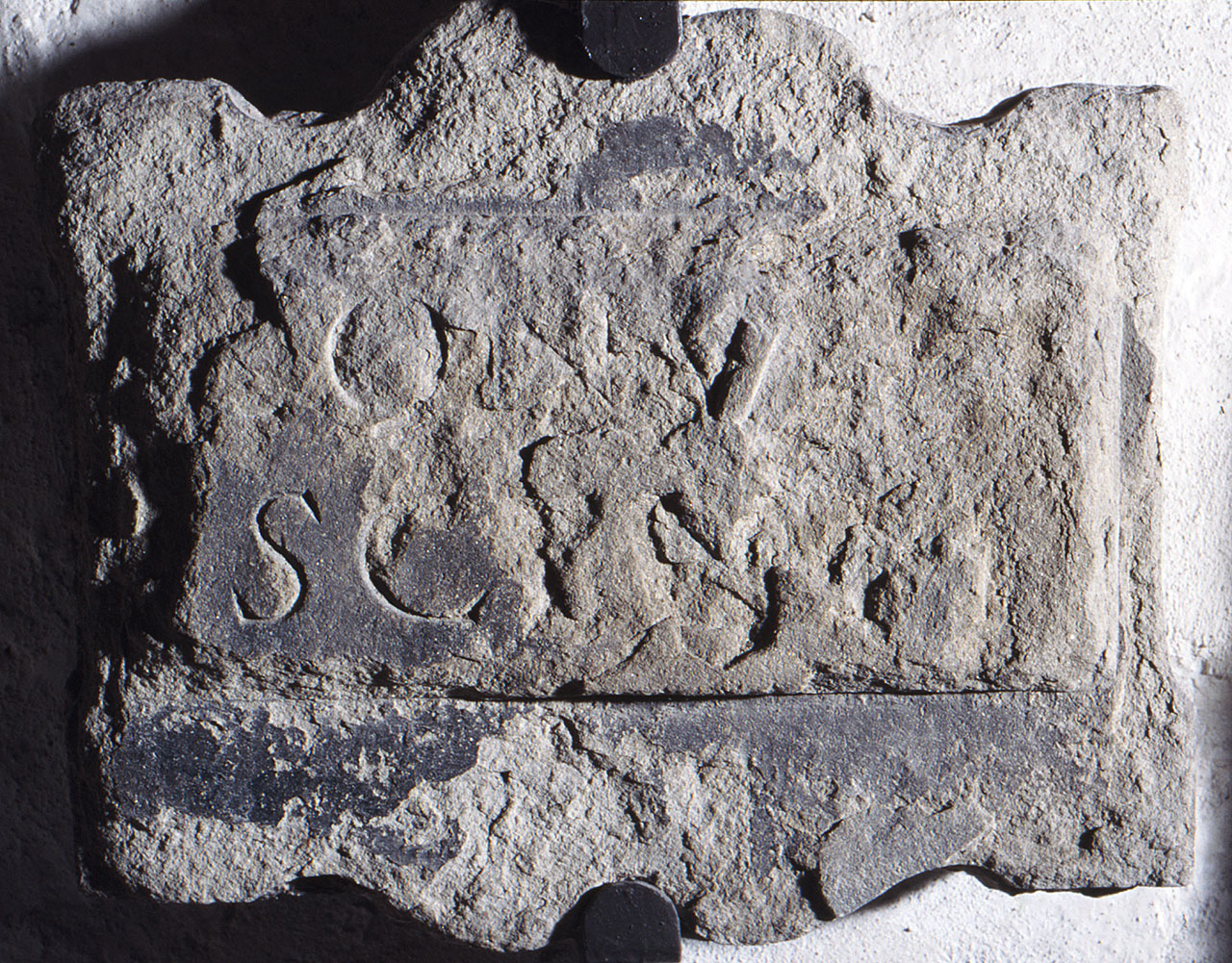 insegna dell'ospedale di S. Paolo dei Convalescenti (lapide) - bottega fiorentina (sec. XVII)