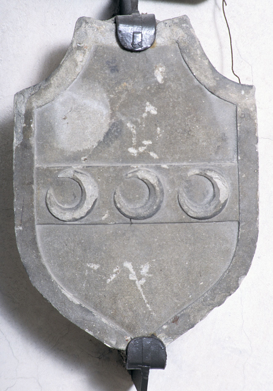 stemma gentilizio della famiglia Strozzi (rilievo) - bottega fiorentina (sec. XVI)