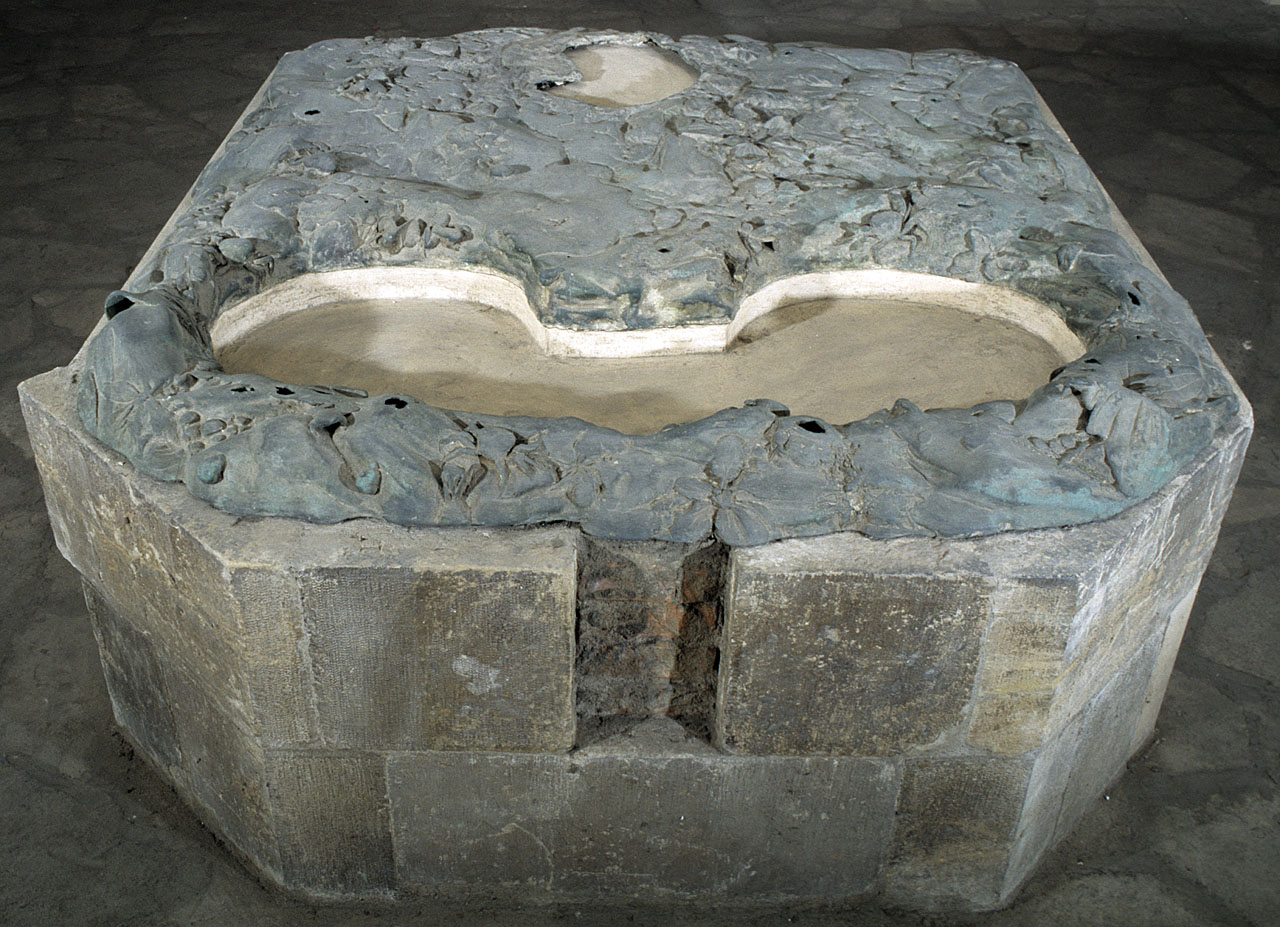 base di scultura di Tacca Pietro (secondo quarto sec. XVII)