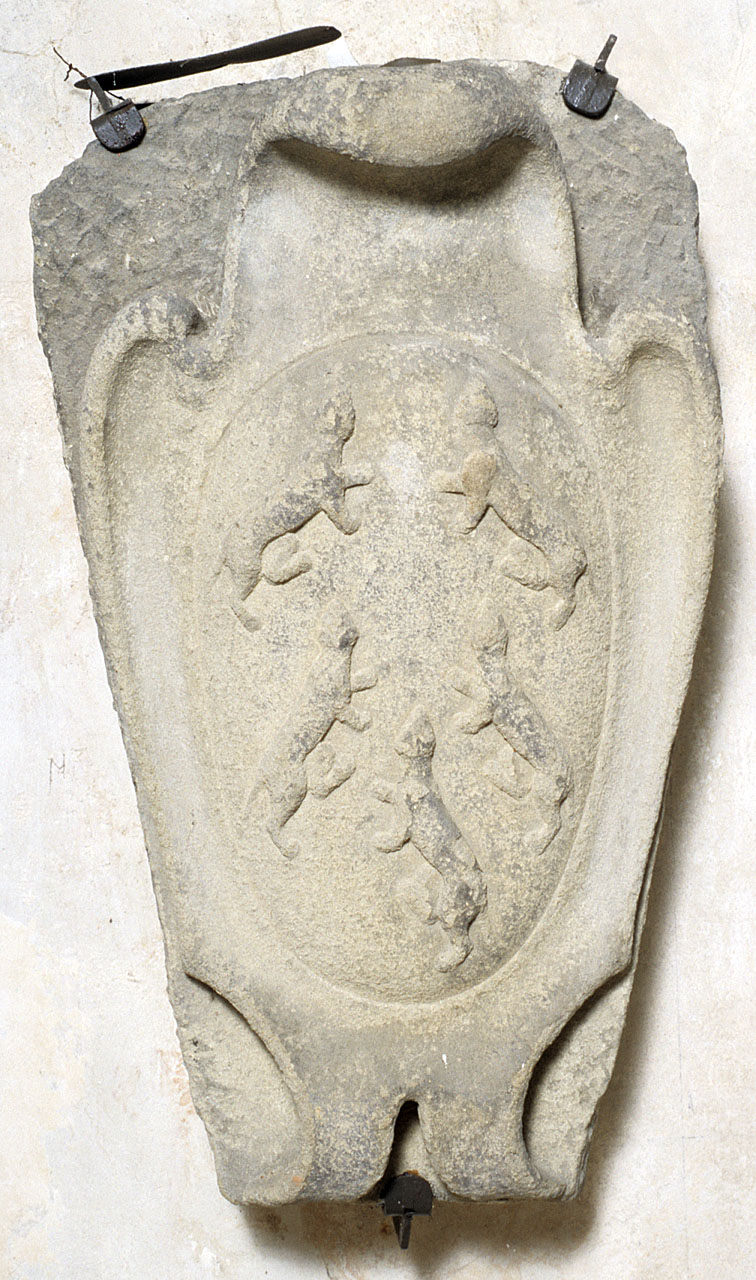 stemma gentilizio della famiglia Vecchietti (rilievo) - bottega fiorentina (seconda metà sec. XVI)