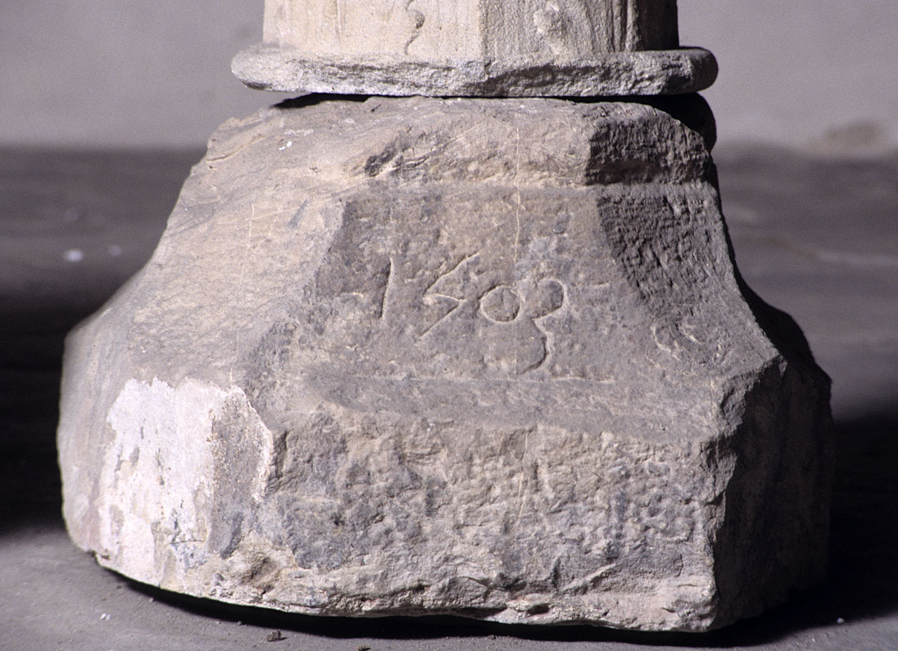 base di pilastro - bottega fiorentina (secc. XIV/ XV)