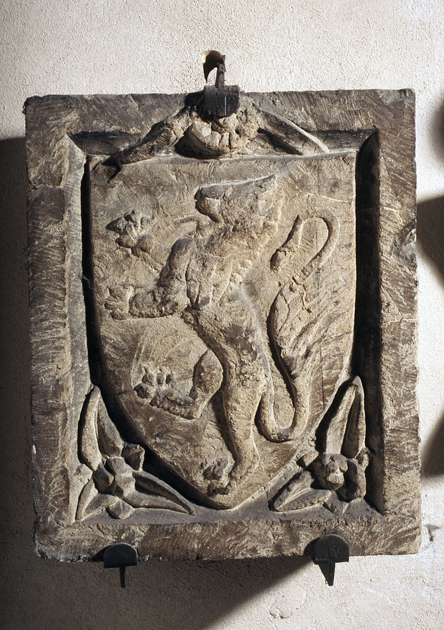 stemma gentilizio della famiglia Tosinghi (rilievo) - bottega fiorentina (fine/ inizio secc. XIV/ XV)