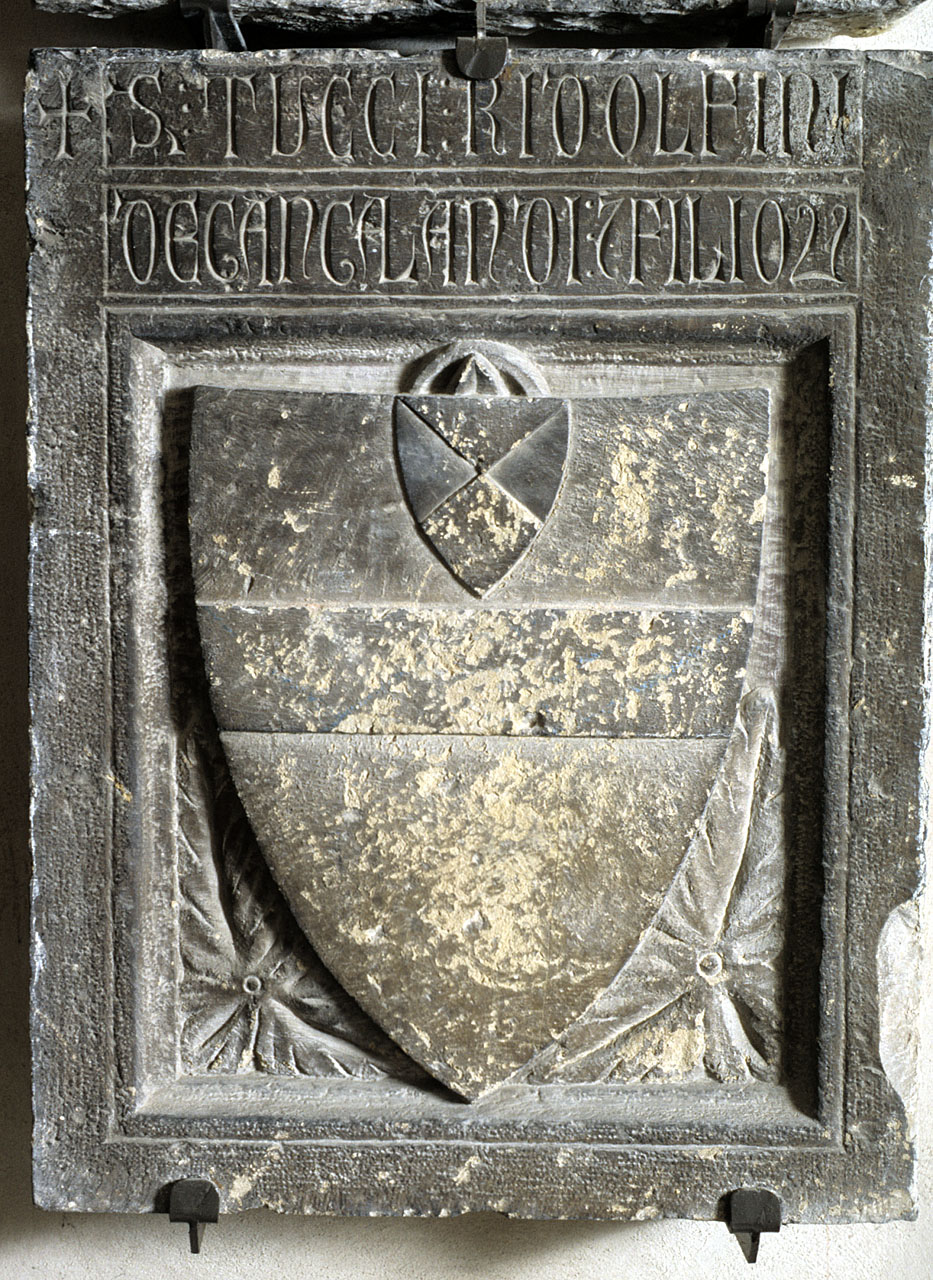 stemma gentilizio della famiglia Ridolfini de'Gangalandi (lapide tombale) - bottega fiorentina (sec. XIV)