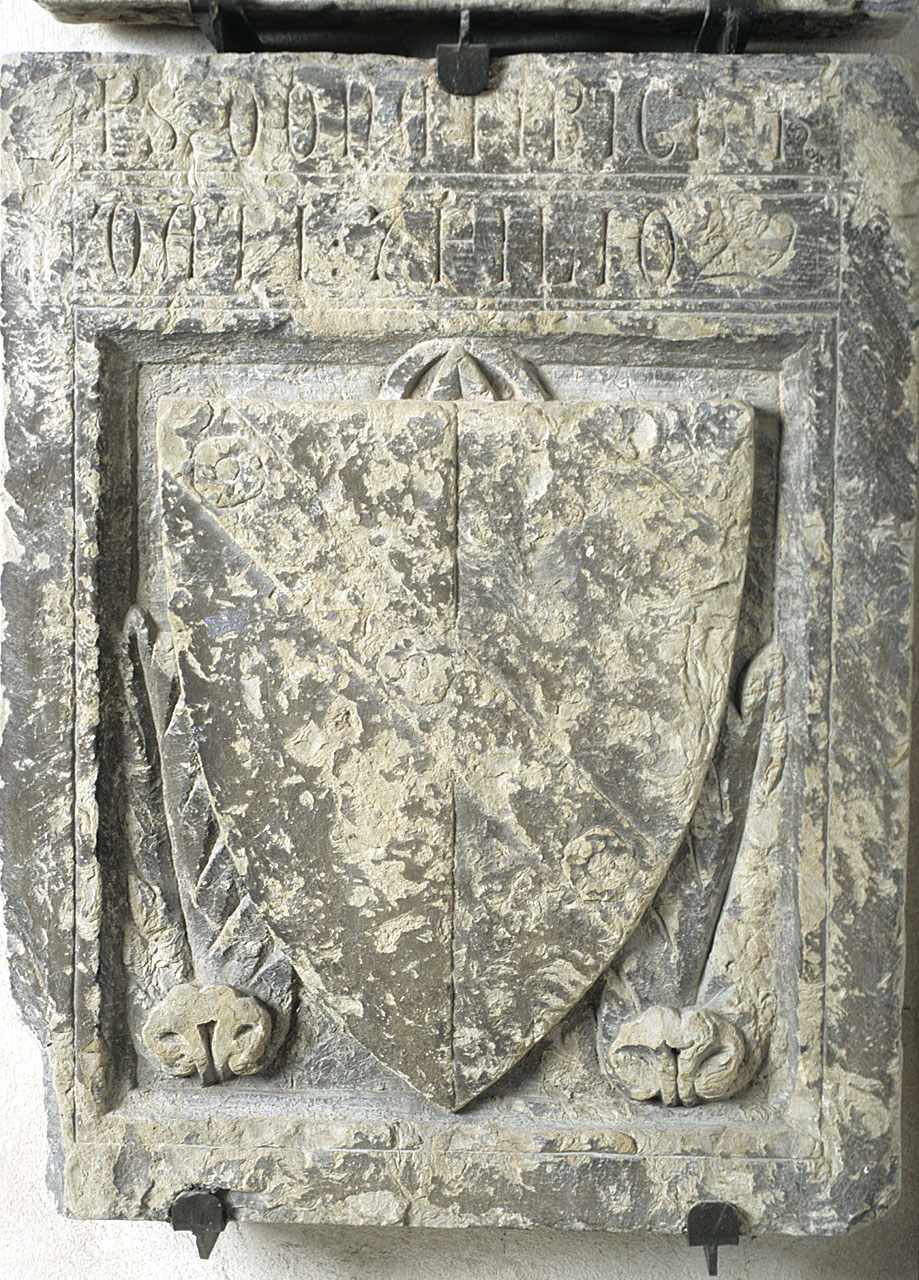 stemma gentilizio della famiglia Ricordati (lapide tombale) - bottega fiorentina (sec. XIV)