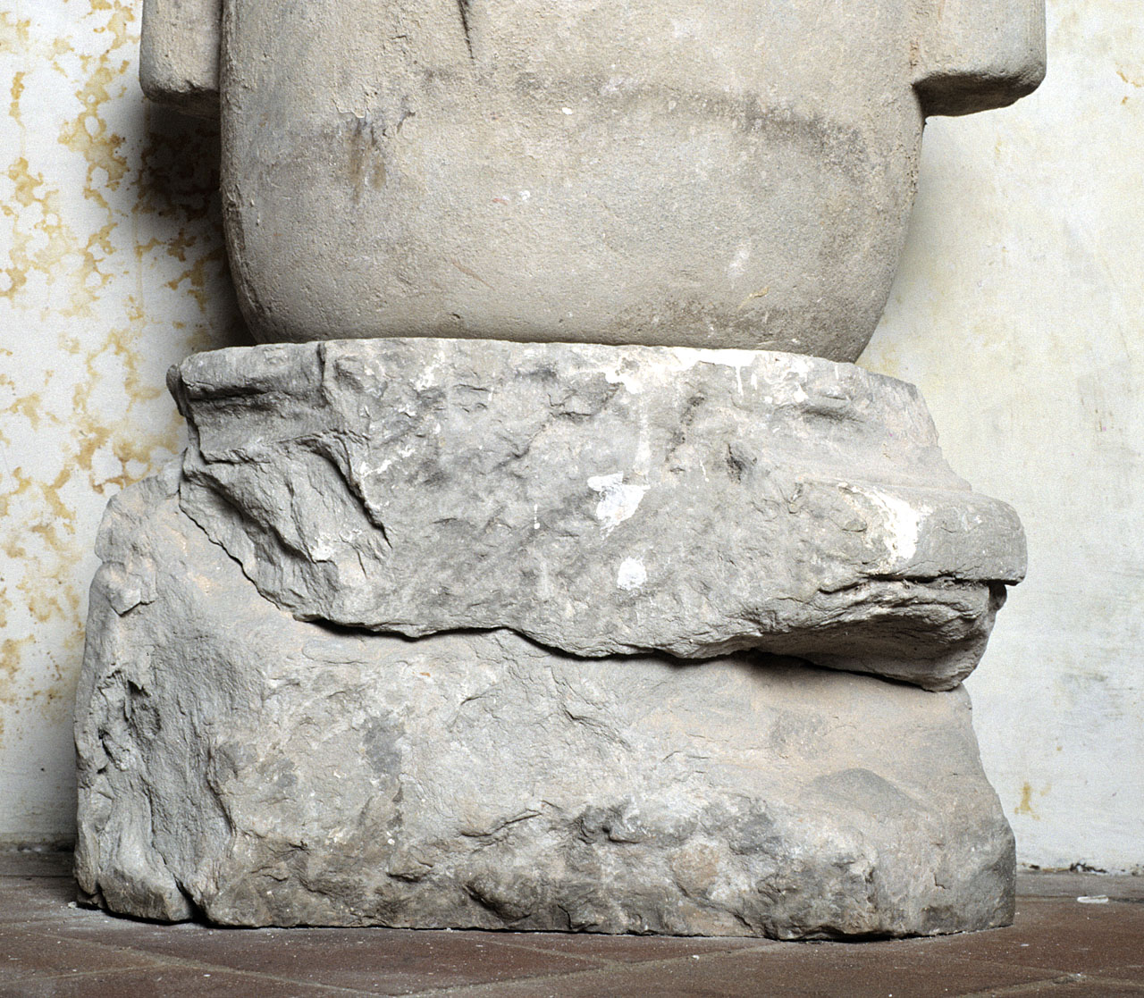 base di colonna - bottega fiorentina (sec. XV)