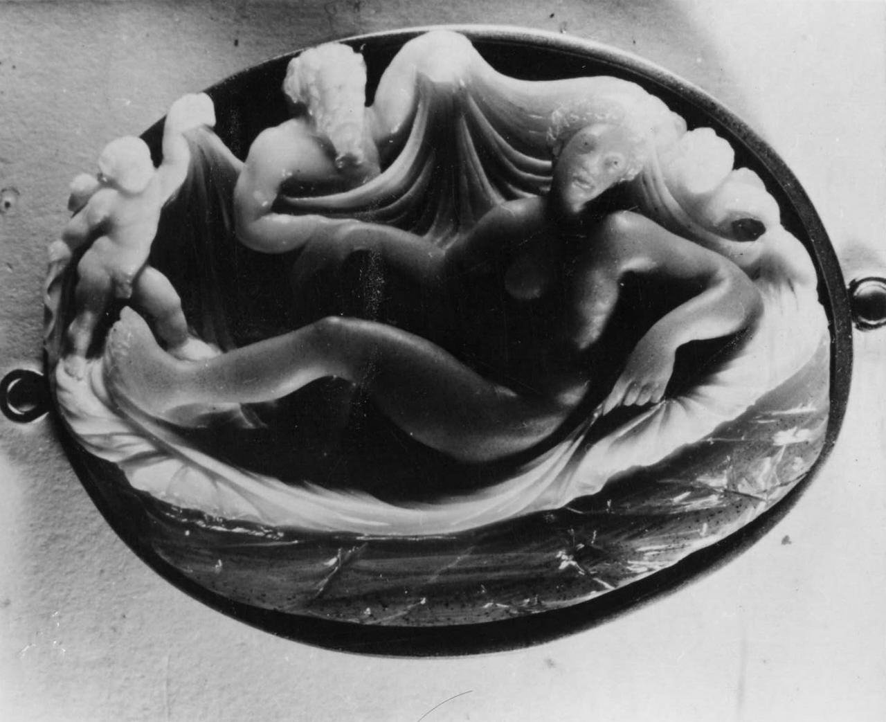 Satiro scopre una ninfa dormiente (cammeo) - manifattura italiana (ultimo quarto sec. XVI)