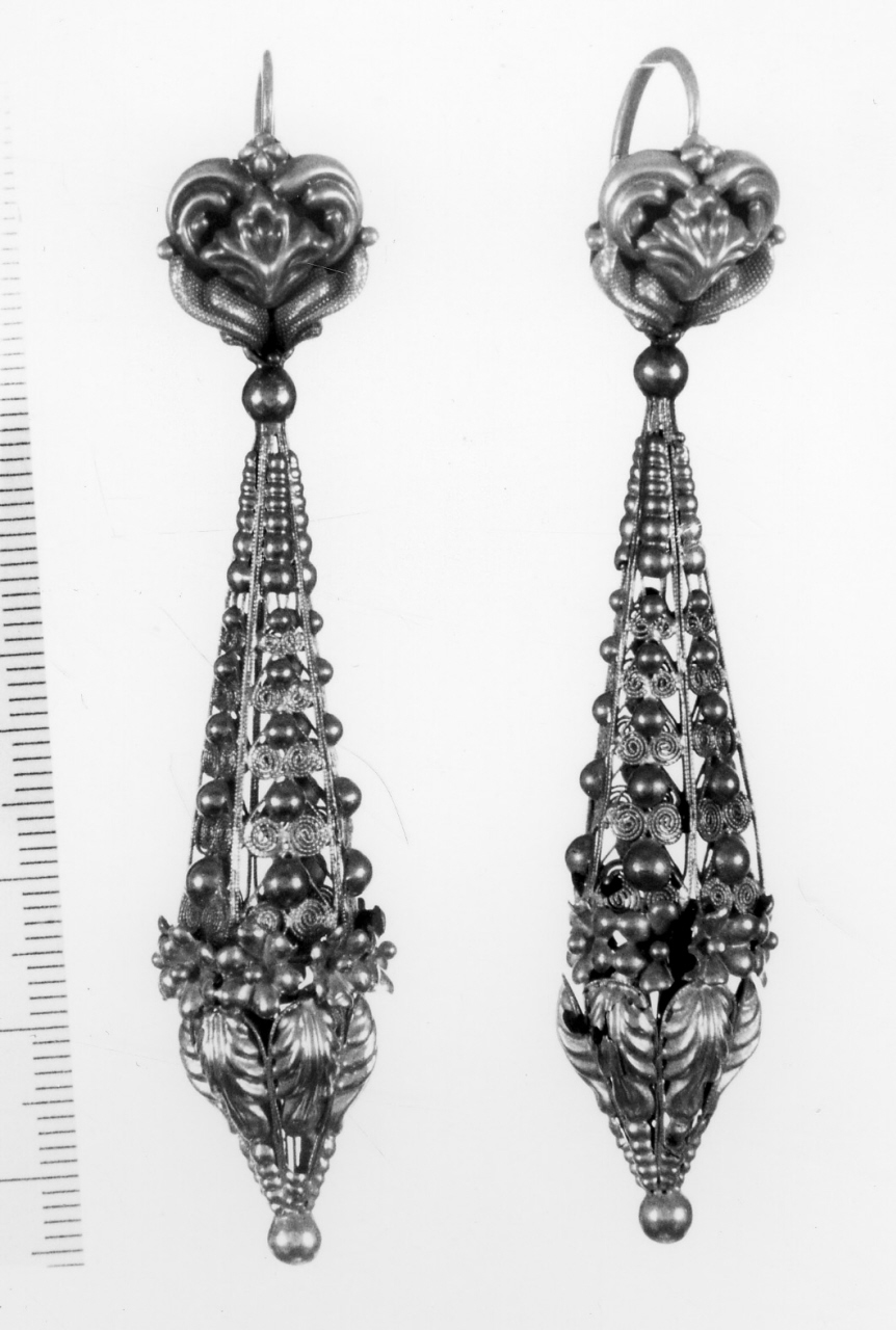 orecchino - a pendente, coppia - manifattura italiana (sec. XIX)