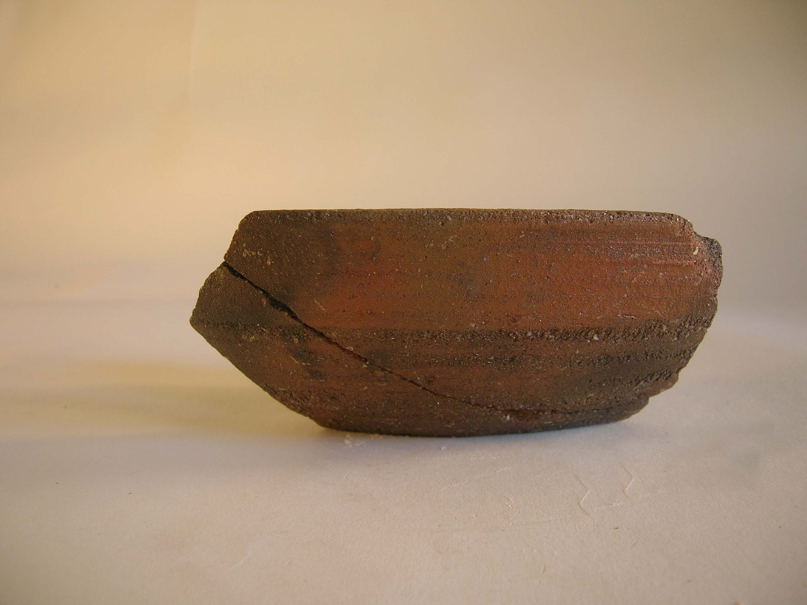 tegame, con orlo bifido (I a.C.-I)