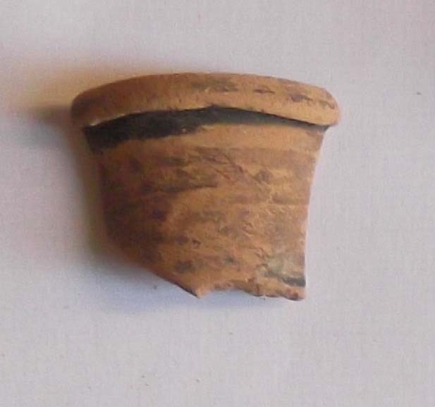 unguentario/ orlo (II a.C)