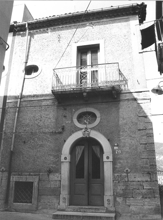 Casa Lorussi-Spugnardi (casa, monofamiliare) - Guardialfiera (CB) 