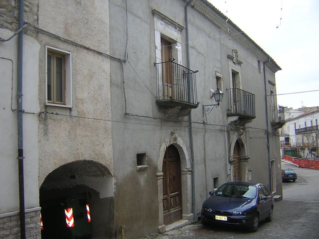 Palazzo Sabusco (palazzo, signorile, plurifamiliare) - Montelongo (CB) 