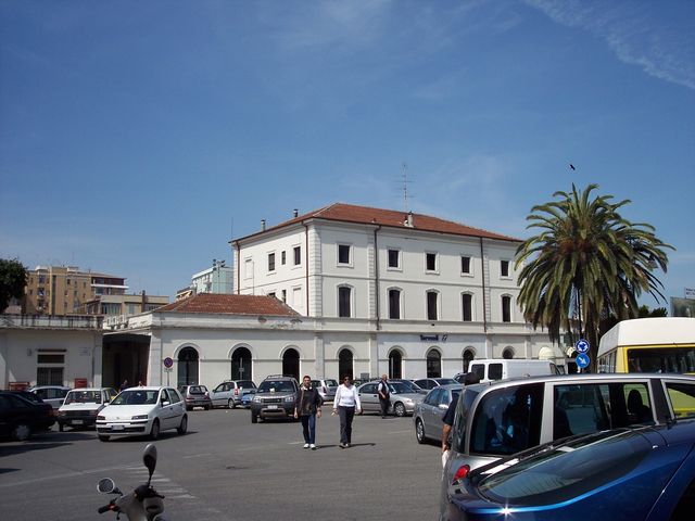 Stazione di Termoli (stazione, ferroviaria) - Termoli (CB) 