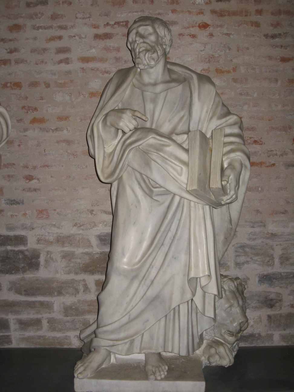 San Marco Evangelista (statua, opera isolata) di Fancelli Cosimo (attribuito) - ambito italiano (seconda metà XVII secolo)