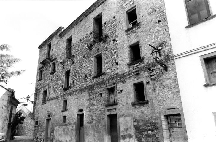 casa, in linea, plurifamiliare - Castelverrino (IS) 