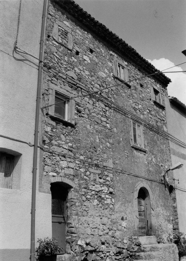 casa, rustica, a schiera, plurifamiliare - Molise (CB) 