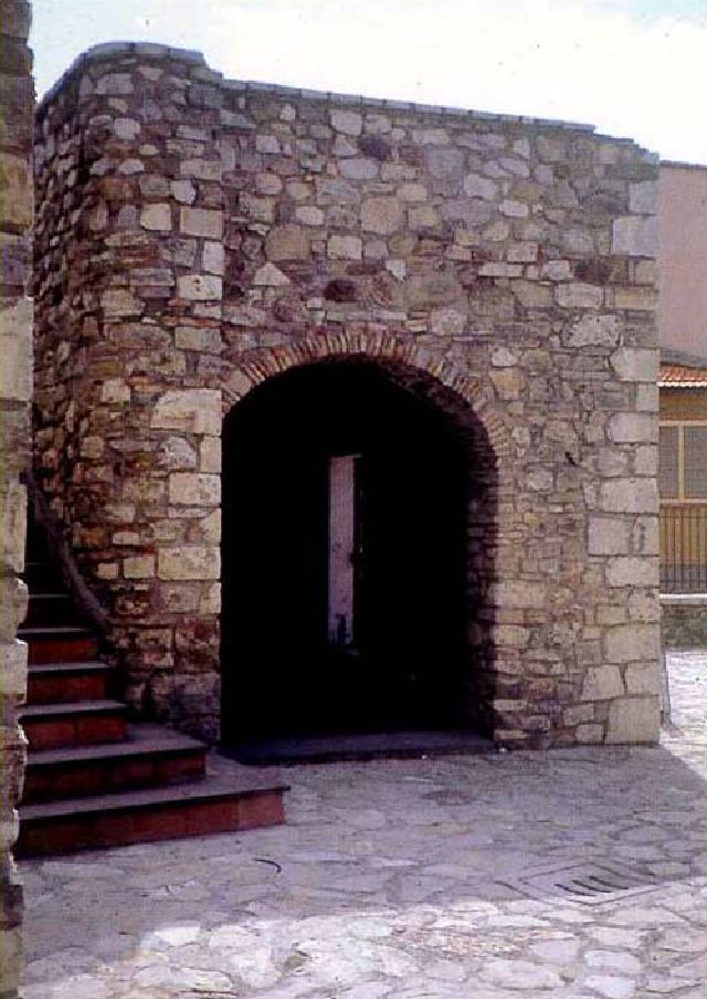 Palazzo Carafa (palazzo, fortificato) - Molise (CB) 